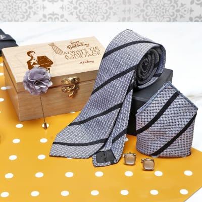 Ties – Traditional birthday gifts for boyfriend