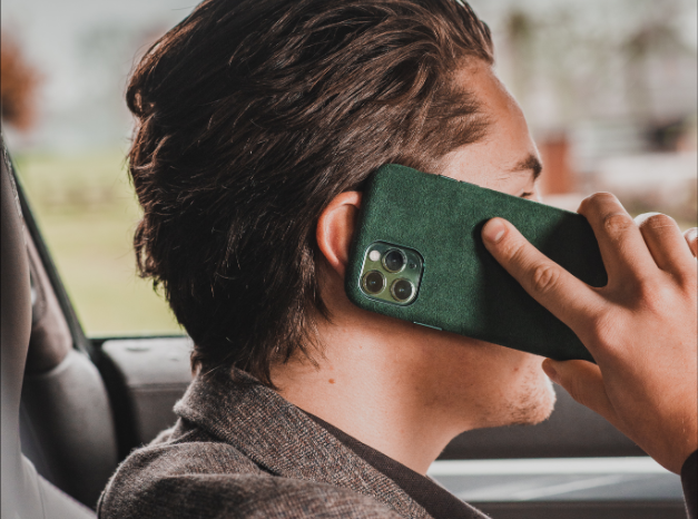 Alcanside Review – Luxurious Phone Case For Gentlemen